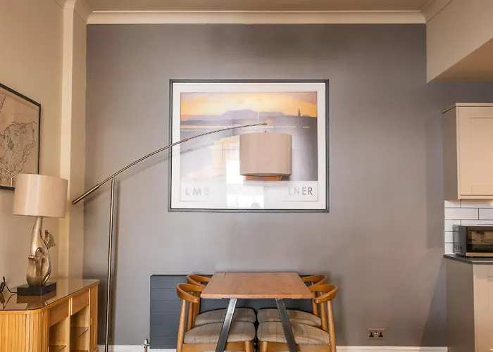 The Glen Mhor Apartments